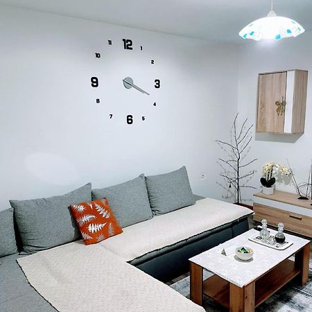 Apartman Tina Ζάγκρεμπ Εξωτερικό φωτογραφία