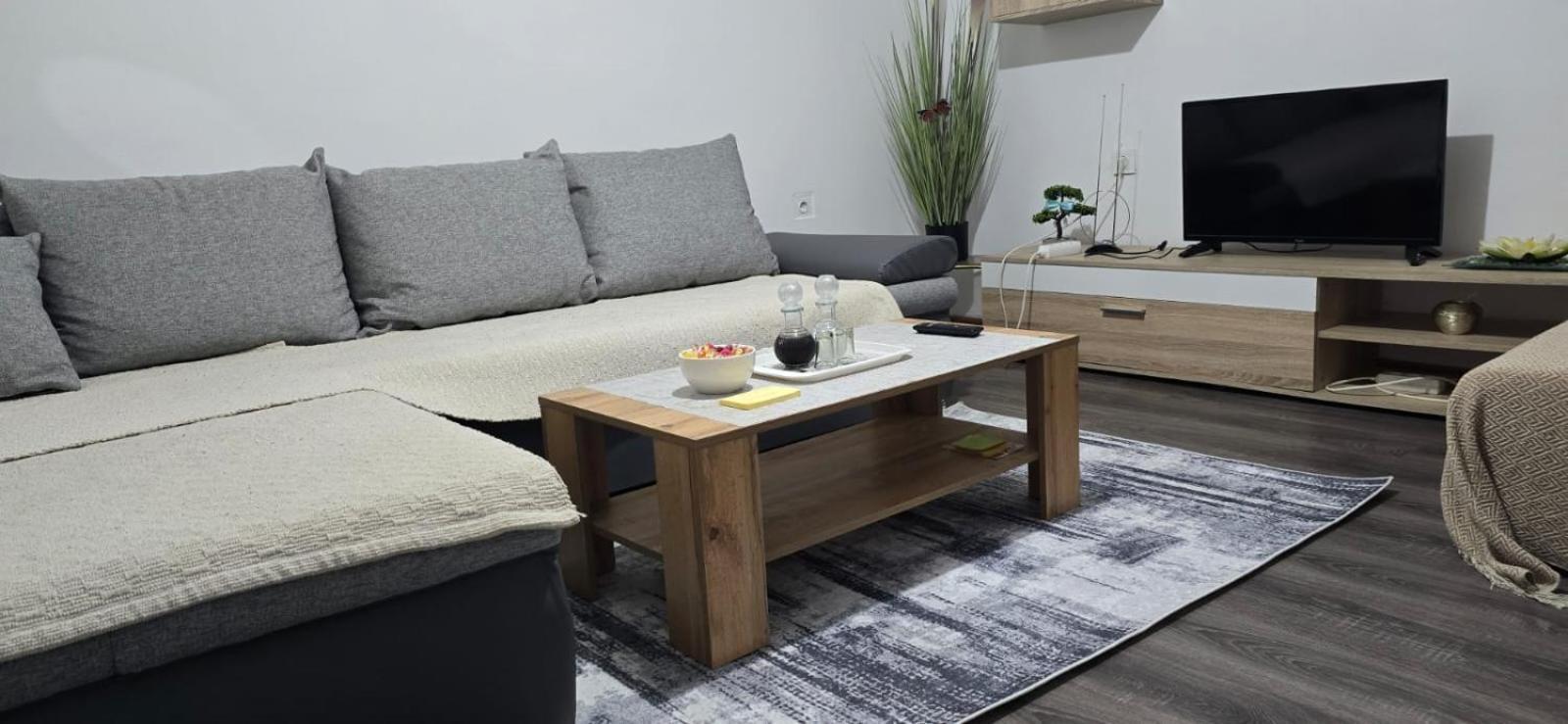 Apartman Tina Ζάγκρεμπ Εξωτερικό φωτογραφία